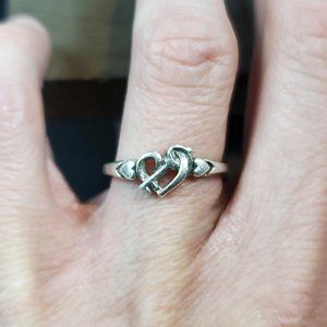 Size 7 925 Sterling Silver Tarnished Heart And Key Ring